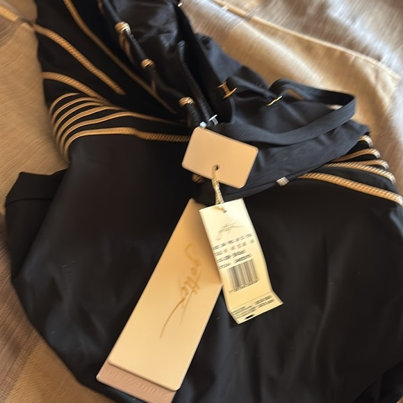 Gottex Women's Standard Black Embrace Tummy Control Bandeau Size 10 - Picture 9 of 9